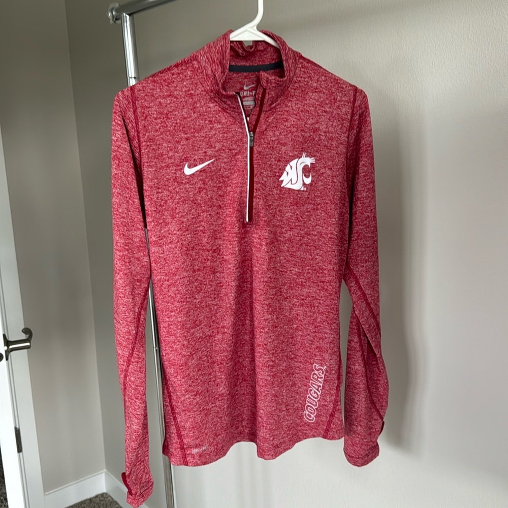 WSU Cougars dry fit pullover